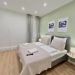 Daire Fuer 4 Personen Mit Smart-tv - Nespresso - Self-check-in - Voll Ausgestatteter Kueche Bielefeld