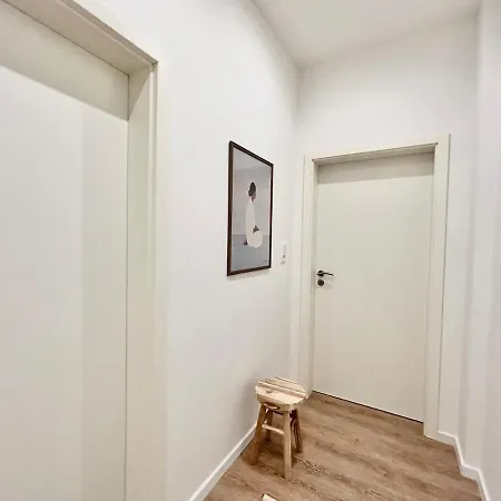 Apartament Wohnung Fuer 4 Personen Mit Smart-Tv - Nespresso - Self-Check-In - Voll Ausgestatteter Kueche