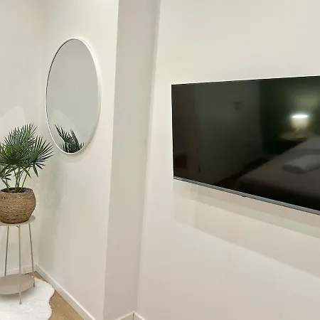 Wohnung Fuer 4 Personen Mit Smart-Tv - Nespresso - Self-Check-In - Voll Ausgestatteter Kueche Bielefeld
