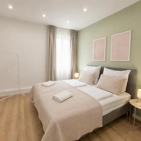 Appartement Fuer 4 Personen Mit Smart-tv - Nespresso - Self-check-in - Voll Ausgestatteter Kueche Bielefeld