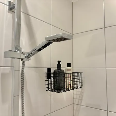 Fuer 4 Personen Mit Smart-tv - Nespresso - Self-check-in - Voll Ausgestatteter Kueche Appartement *