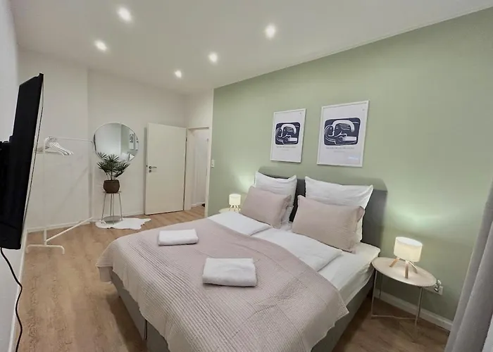 Apartament Wohnung Fuer 4 Personen Mit Smart-Tv - Nespresso - Self-Check-In - Voll Ausgestatteter Kueche *